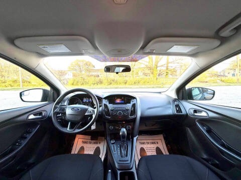 2017 Ford Focus SE