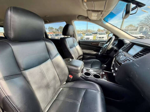 2016 Nissan Pathfinder SL