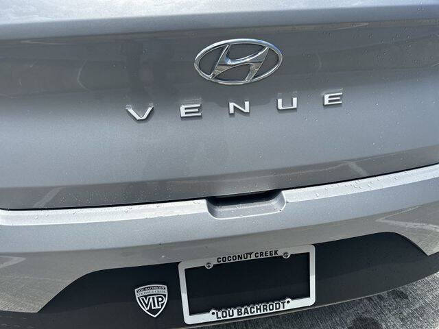 2025 Hyundai Venue SEL