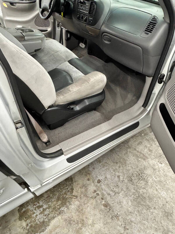 2000 Ford F-150 SVT Lightning