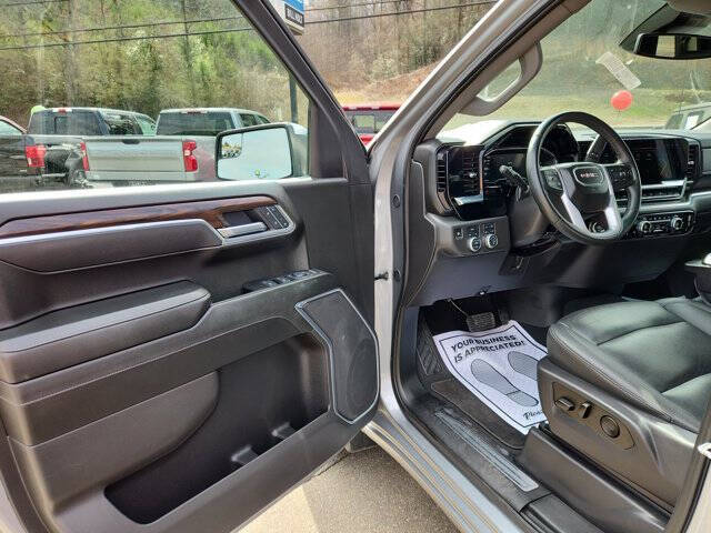 2025 GMC Sierra 1500