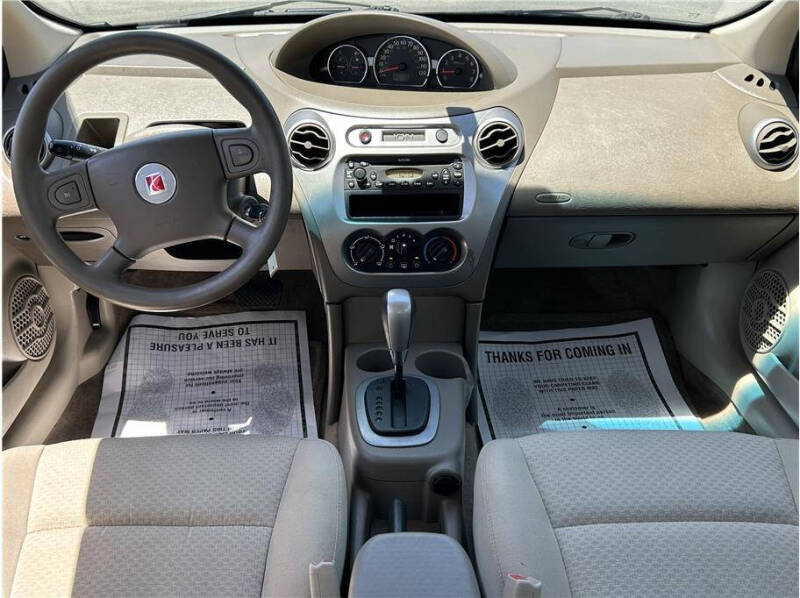 2005 Saturn Ion 2