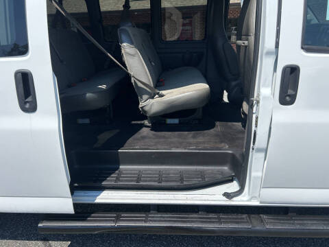 2020 Chevrolet Express LS 3500