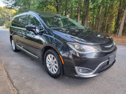 2017 Chrysler Pacifica Touring Plus