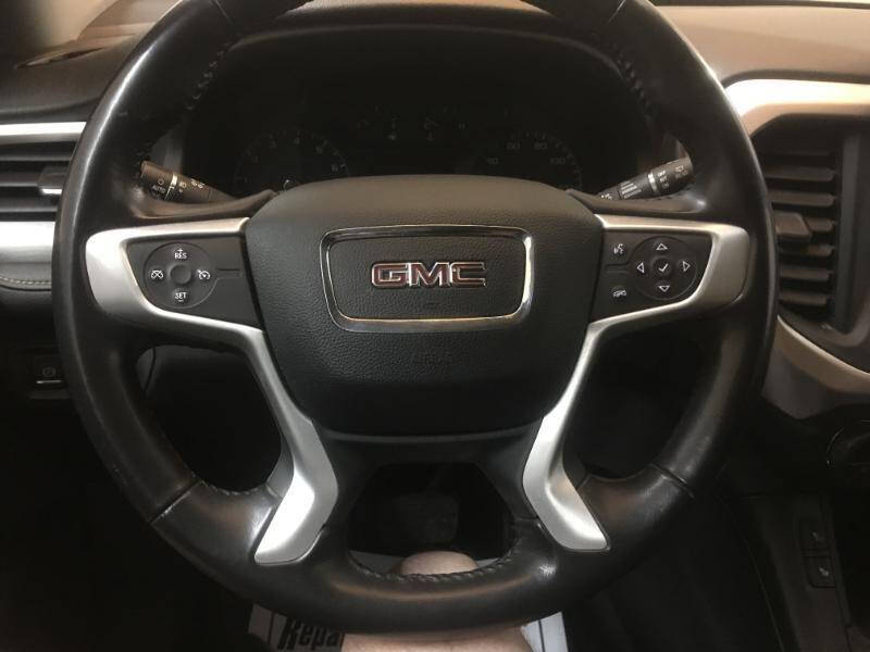 2019 GMC Acadia SLE-2