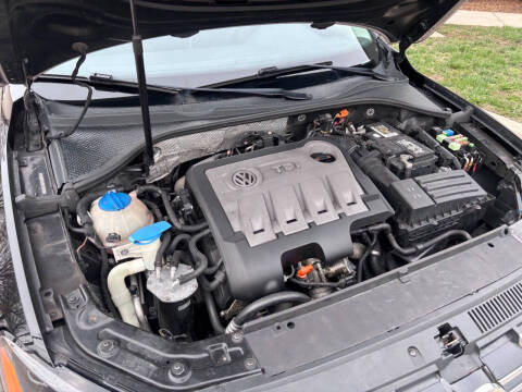 2013 Volkswagen Passat TDI SEL Premium