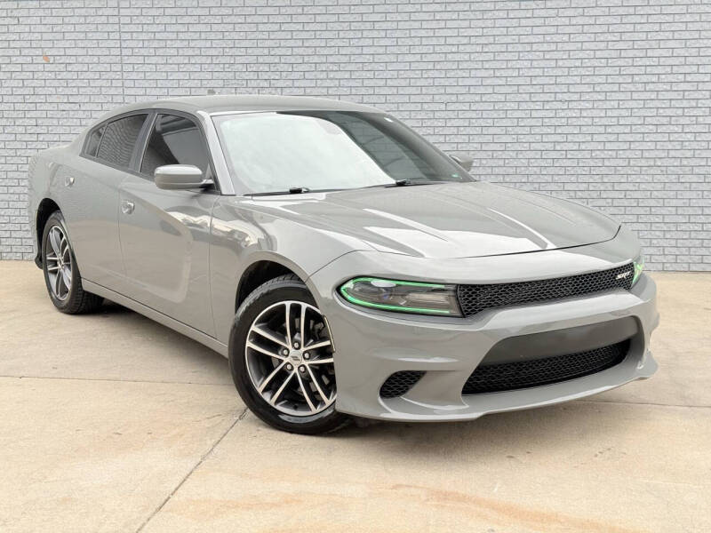 2019 Dodge Charger SXT's photo