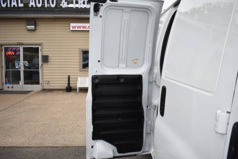 2023 GMC Savana 2500