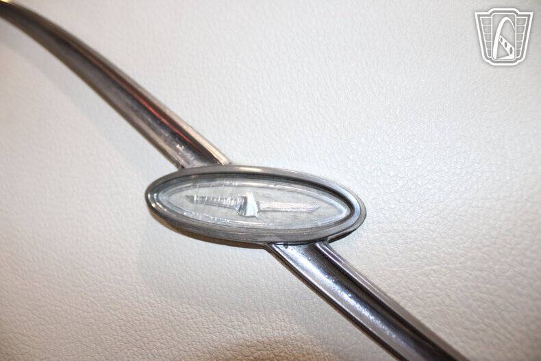 1964 Ford Thunderbird