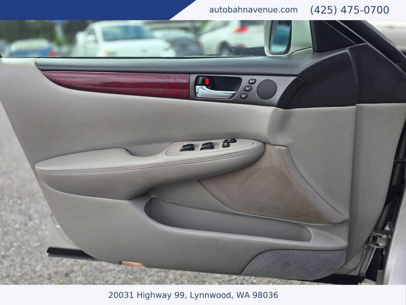 2004 Lexus ES 330