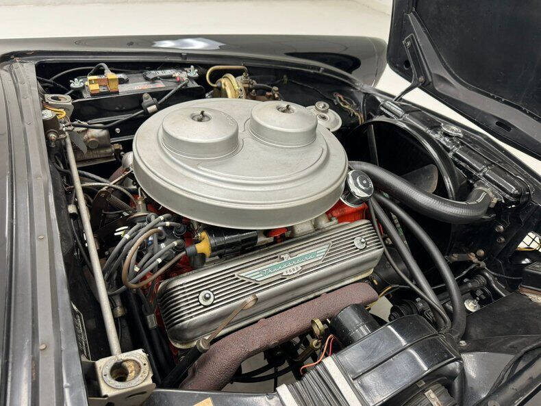 1957 Ford Thunderbird
