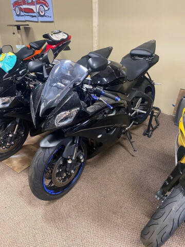 2011 Yamaha YZF-R6 for sale at Motors 75 Plus in Saint Cloud MN