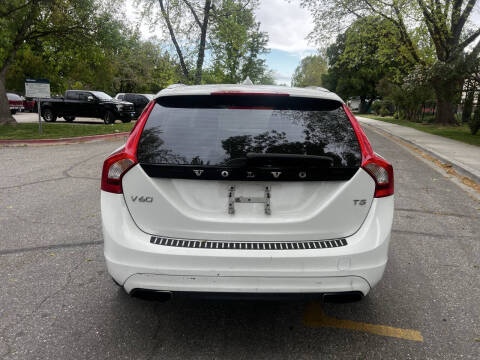 2016 Volvo V60 T5 Drive-E Premier