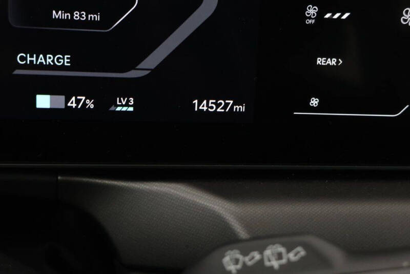 2024 Kia EV9 Light Long Range