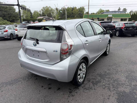 2012 Toyota Prius c Three