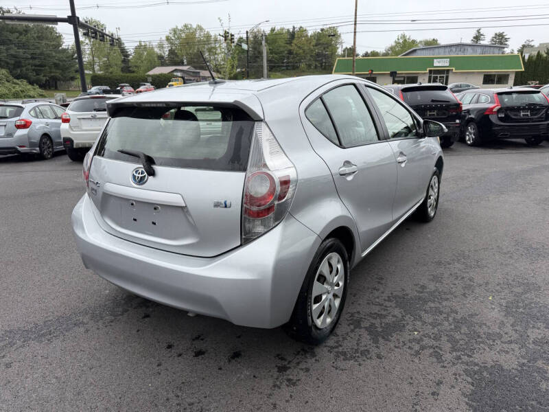 2012 Toyota Prius c Three