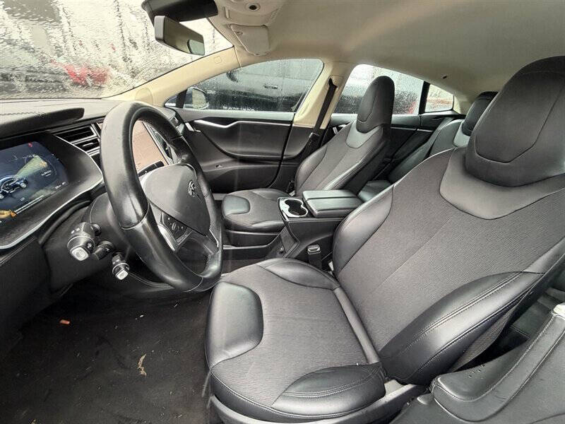 2014 Tesla Model S 85