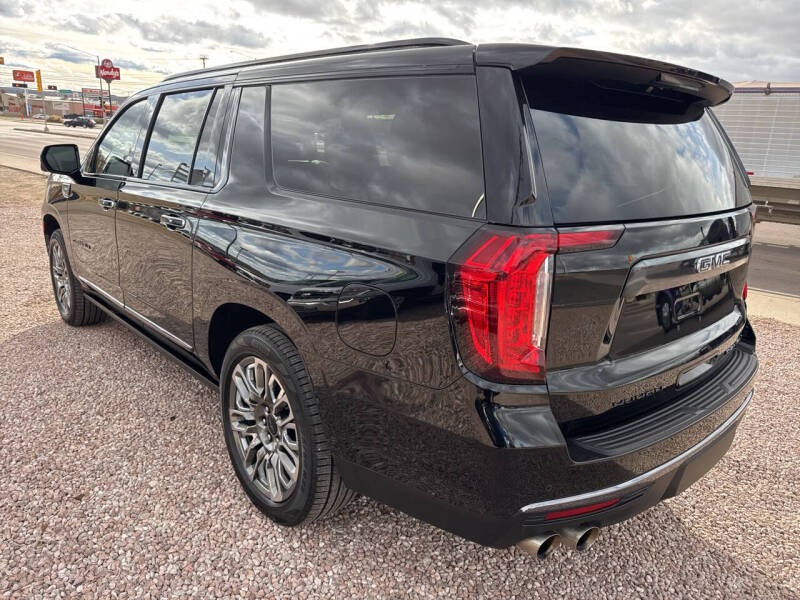 2023 GMC Yukon XL Denali Ultimate