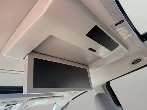 2017 Toyota Sienna Limited Premium 7-Passenger