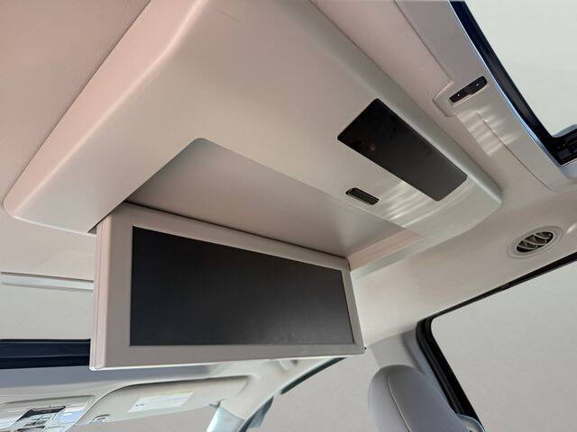 2017 Toyota Sienna Limited Premium 7-Passenger