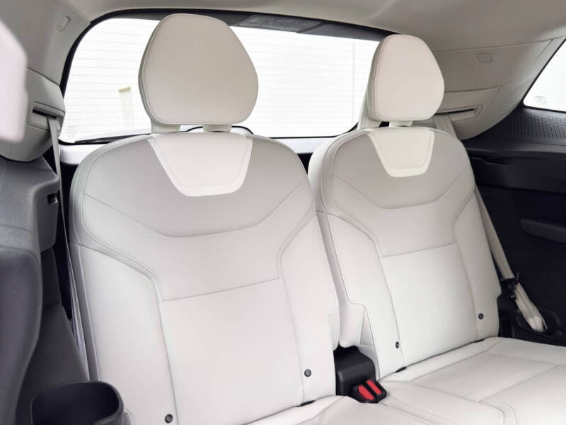 2025 Volvo EX90 Twin Performance Plus 6P