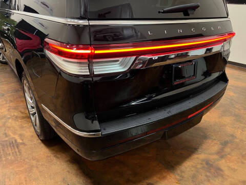 2022 Lincoln Navigator L Reserve