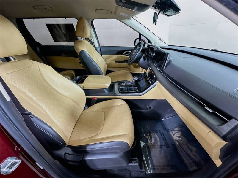 2022 Kia Carnival EX