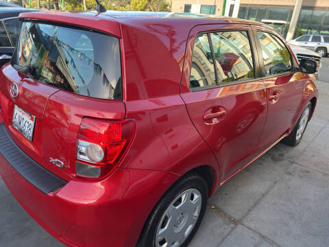 2009 Scion xD