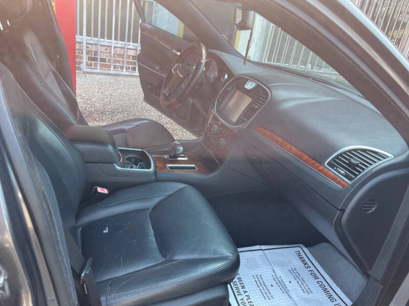 2013 Chrysler 300