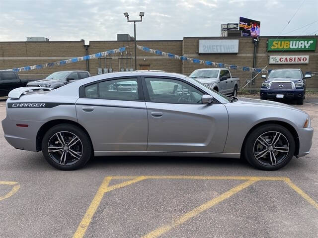2014 Dodge Charger SXT Plus
