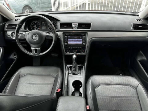 2015 Volkswagen Passat 1.8T S