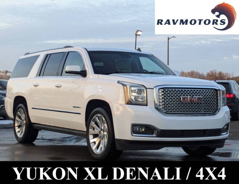 2015 GMC Yukon XL Denali's photo