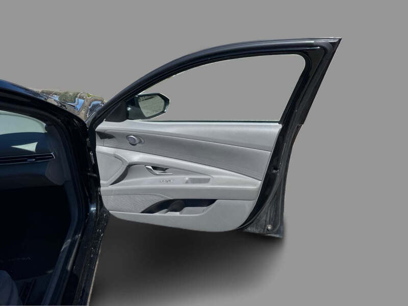 2022 Hyundai Elantra