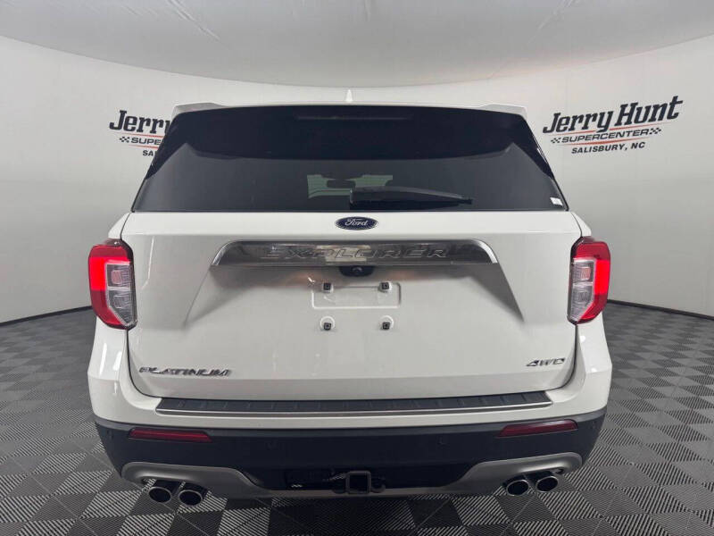 2023 Ford Explorer Platinum