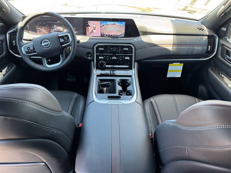 2025 Nissan Armada SL