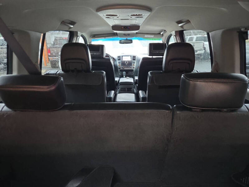 2015 Nissan Armada Platinum