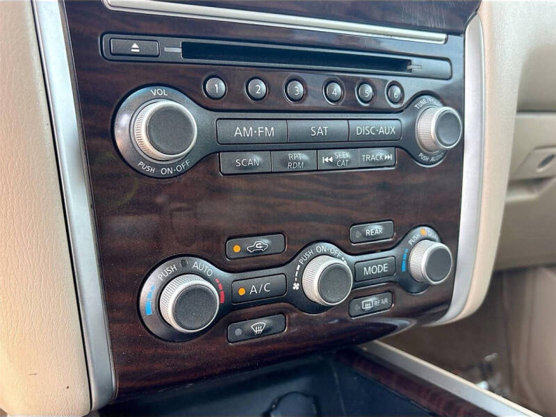 2014 Nissan Pathfinder Platinum