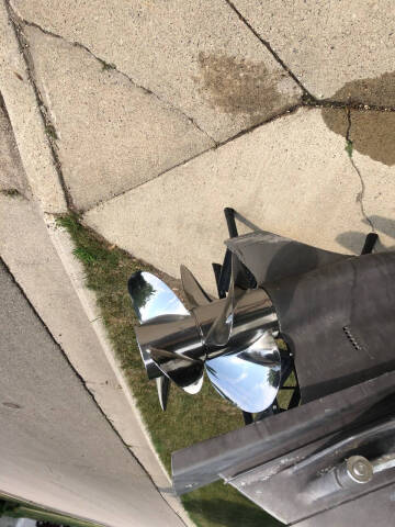 2001 Larson Boats 259 Cabrio