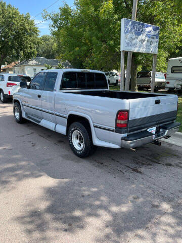 1996 Dodge Ram 1500 ST