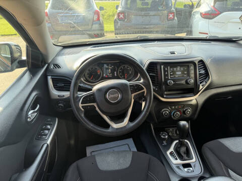 2018 Jeep Cherokee Latitude