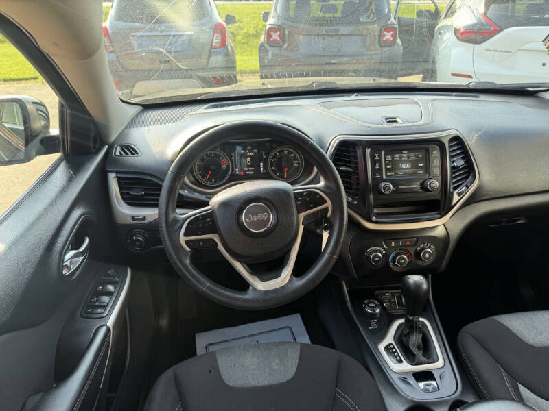 2018 Jeep Cherokee Latitude