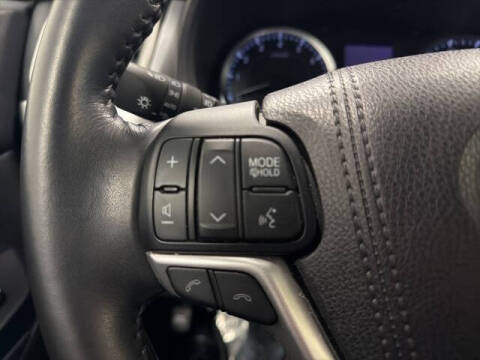 2017 Toyota Highlander LE Plus