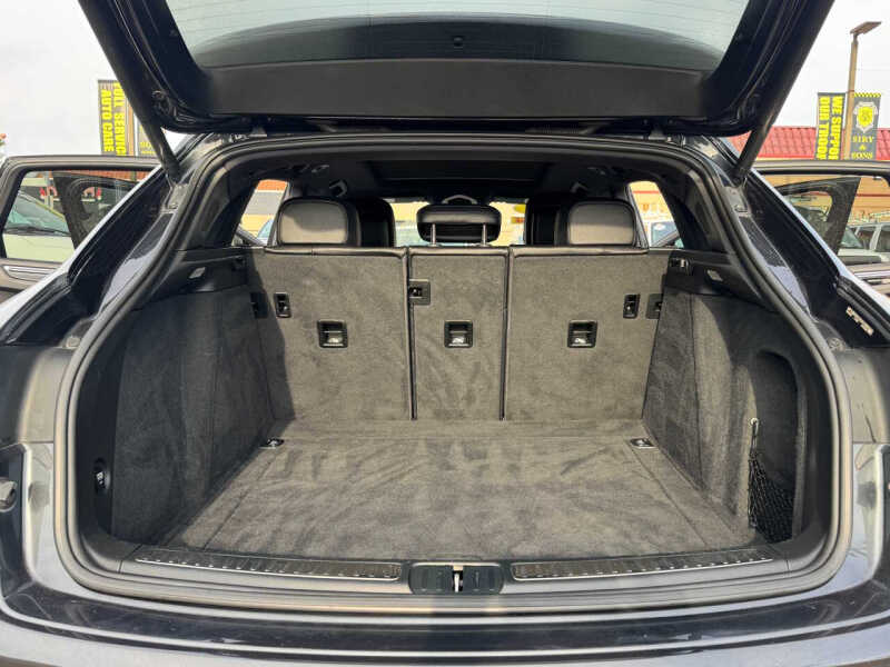 2017 Porsche Macan S