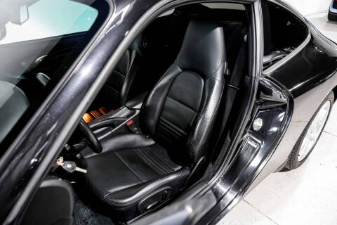 2004 Porsche 911 Carrera