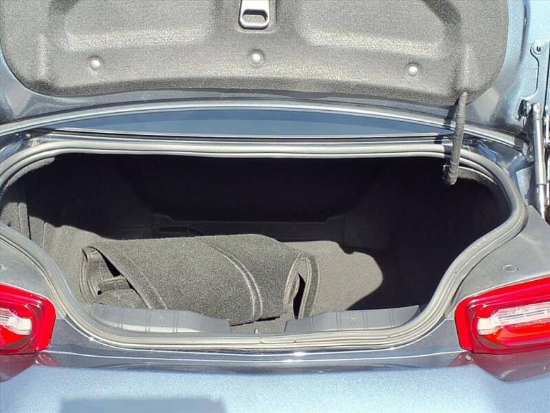 2019 Chevrolet Camaro LS