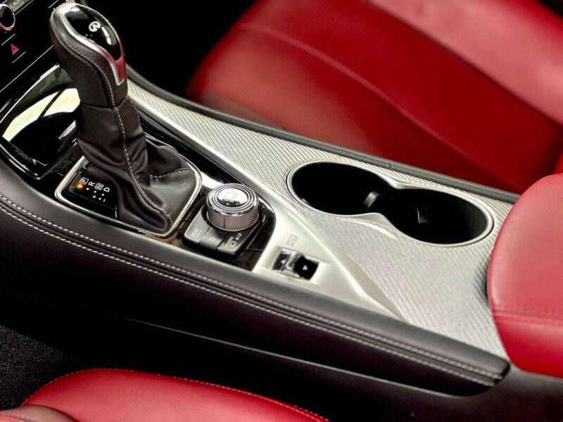 2019 Infiniti Q60 Red Sport 400