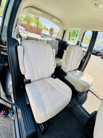 2012 Mazda MAZDA5 Sport