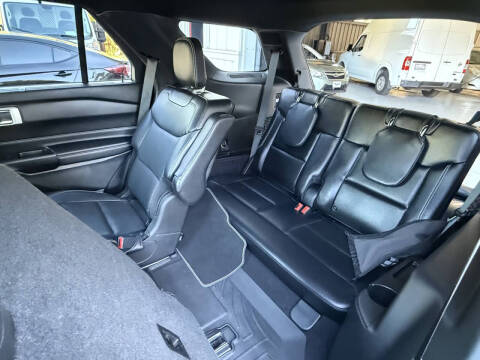 2020 Ford Explorer ST