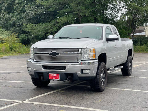 2011 Chevrolet Silverado 2500HD for sale at Hillcrest Motors in Derry NH