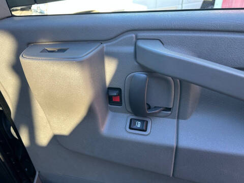 2021 GMC Savana LT 3500